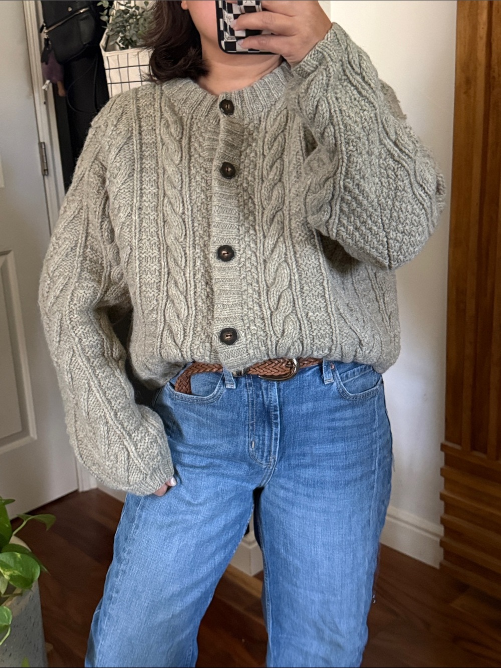 Vintage 90s J. Crew 100% wool Cable Knit Fisherman Sweater. L
